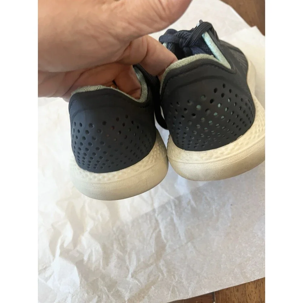 Crocs Literide Pacer Sneaker Women's Size 11 Navy Rubber Quick Dry Comfort